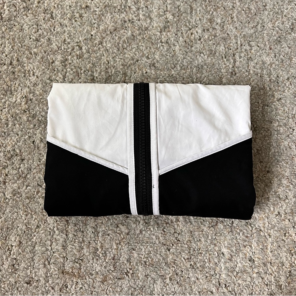 Nike Windbreaker - Picture 6 of 6